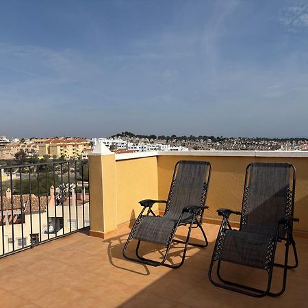 Top Floor Spacious Apartment With Roof Terrace 알리칸테 외부 사진